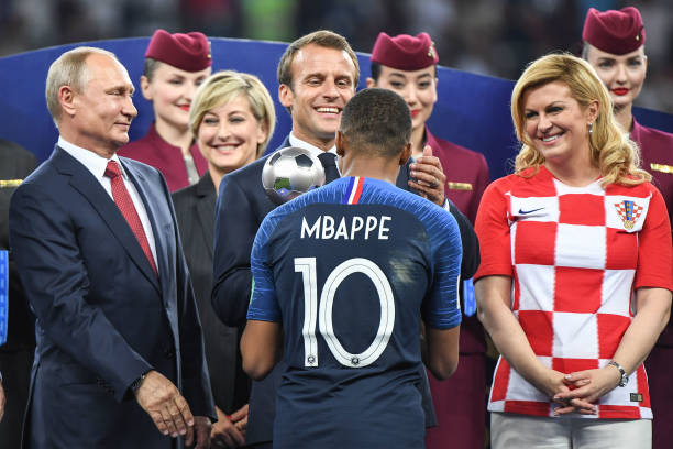 幅领先对手 幅领先对手