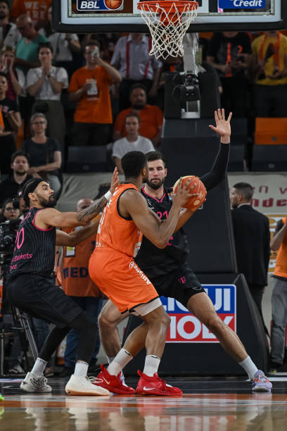 不可小觑 不可小觑