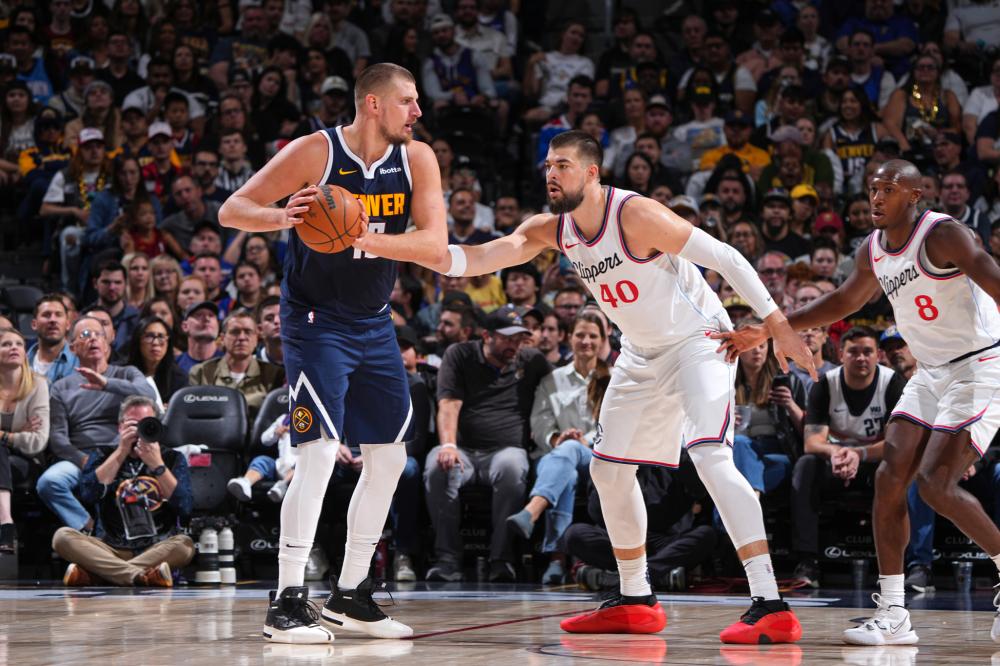 统球队截然 统球队截然